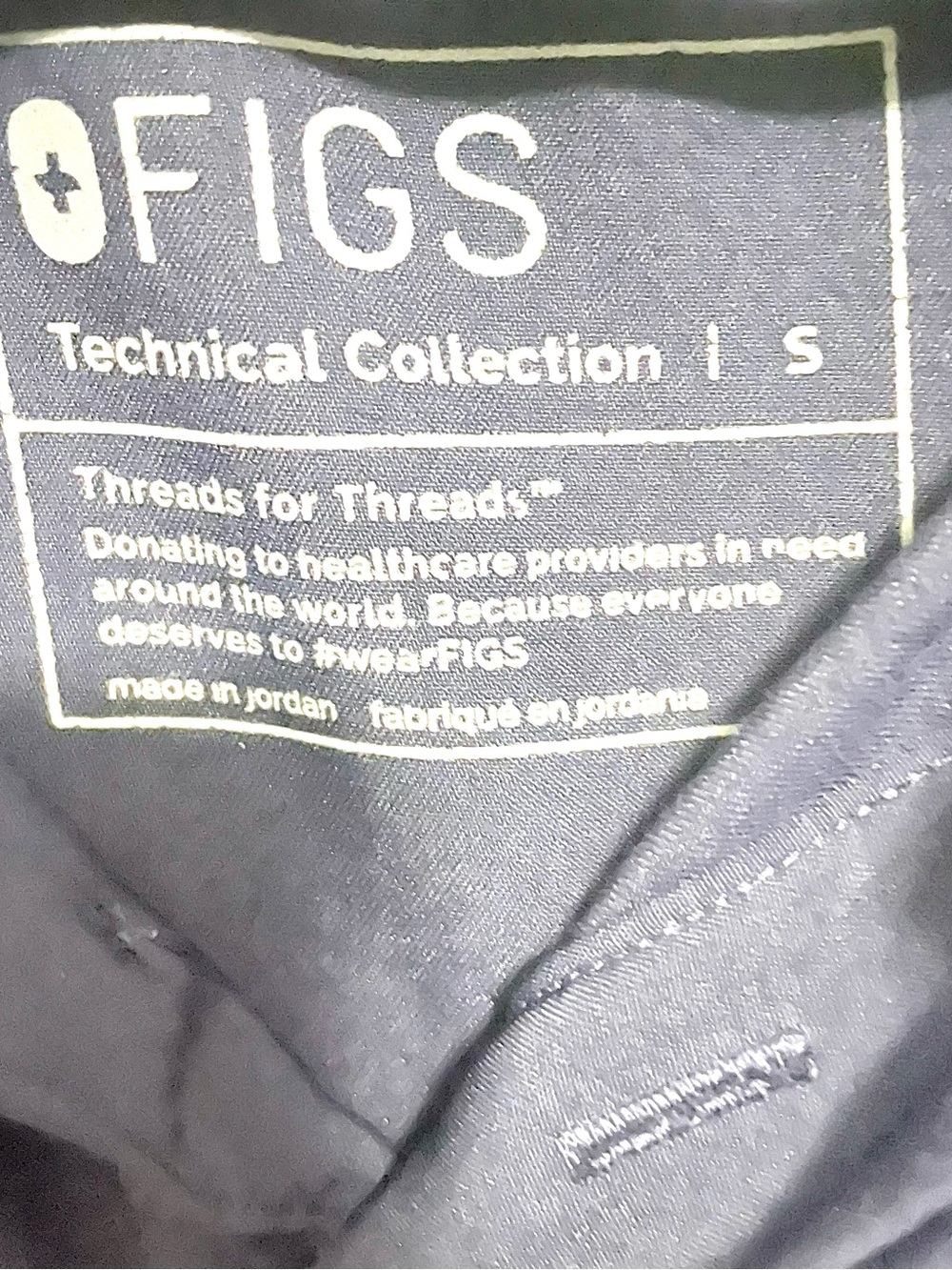 Figs Women’s Navy Short Sleeve Scrub Top - Picture 3 of 3